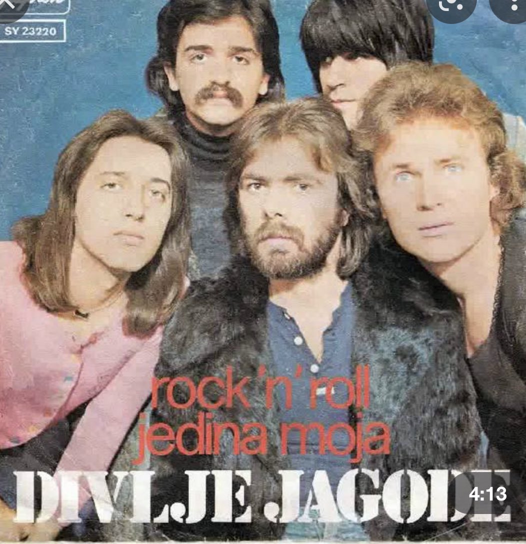 Jesu li Divlje jagode zapravo punkerski band, s obzirom na stih: s kosom plavom kao lan? Kad je singl objavljen 1979. samo su punkerice farbale kosu u neku prljavoplavu boju sličnu boji lana… #MorningThoughts