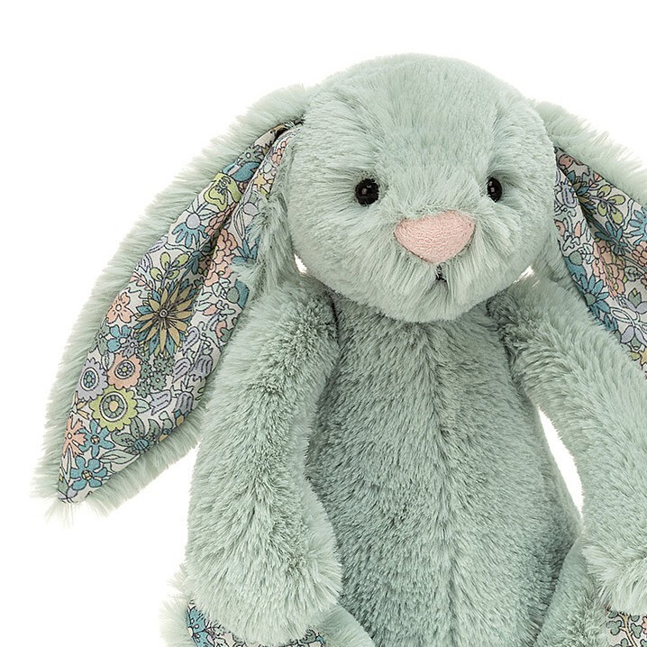 Tonights Deal: Take 10% off ALL Jellycat
 Use #coupon BUNNYLOVE
bit.ly/3mPYyku
#liltdailydeal