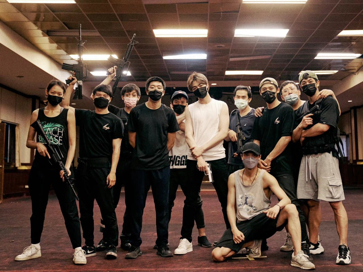 CHENLIN0NG's tweet photo. 220618 chen linong weibo update

… i believe that all success have paid off. all the work that we exerted behind-the-scenes, we have proven w our work …

full trans on p4!

chen linong’s <thunder> movie mv out now! 

🔗 https://t.co/wyPAMwQW9C

#chenlinong #陈立农 https://t.co/m5igvlV1eM