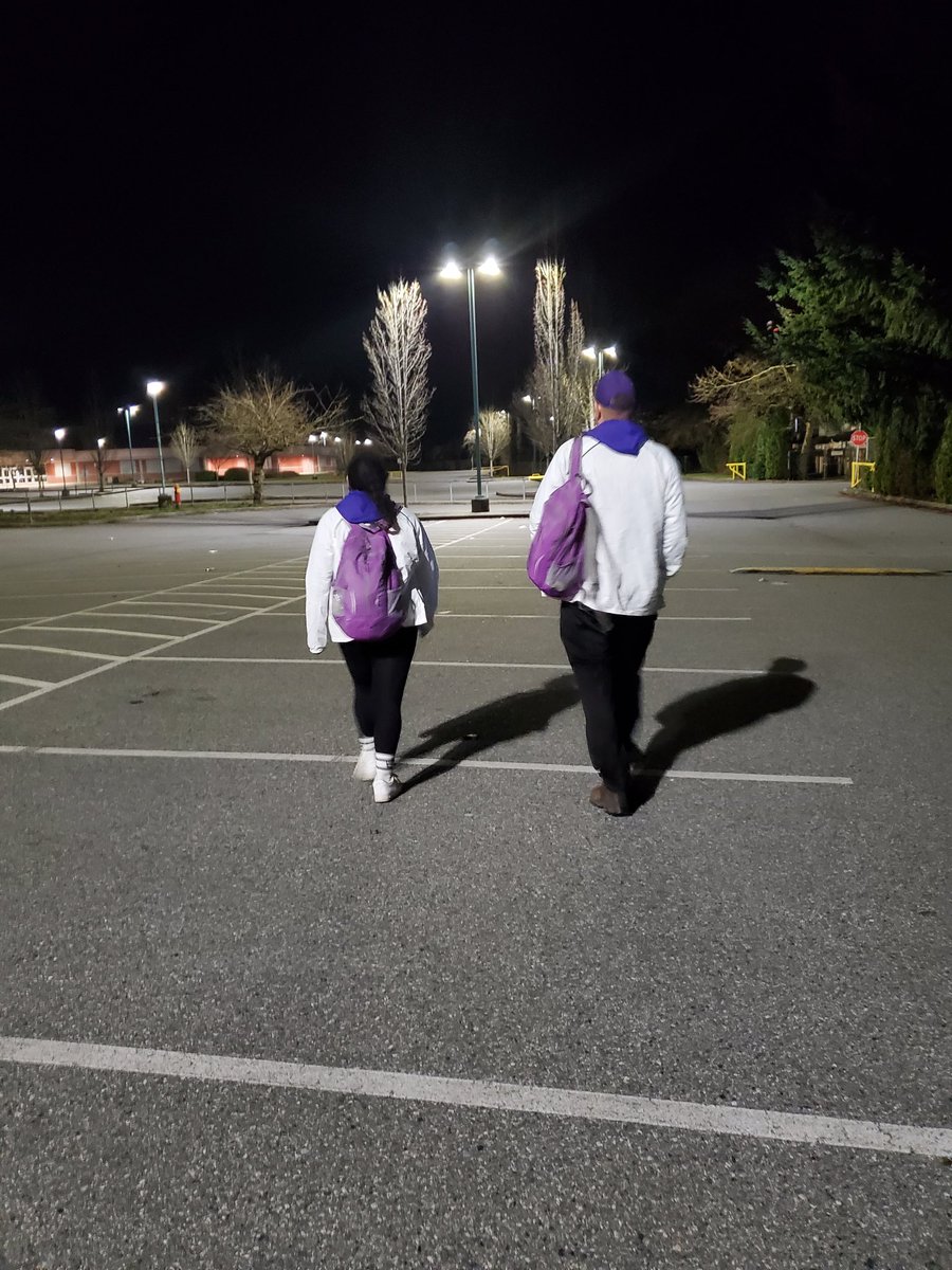 accessyos's tweet image. Hey peeps we are going to be heading to the Coquitlam Centeral Bus Loop! #OrangeDoorProject #followthatbus #ProjectReachOut #meetingyouthwheretheyareat #Coquitlam @HomeDepotCanada