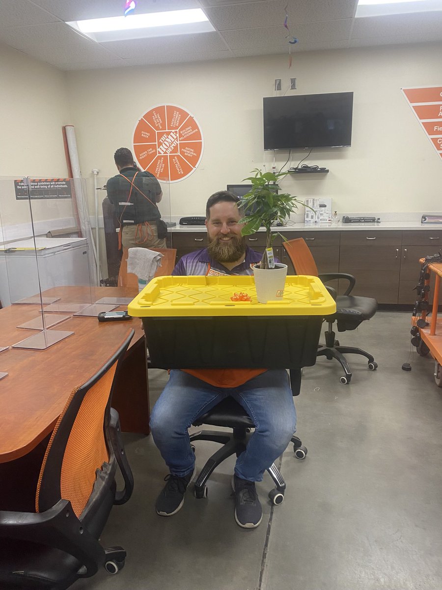 The family at <a href="/palmcoast6363/">#6363PalmCoastProud</a> celebrated with DS Adam meeting a great personal milestone. Home Ownership 🏡. We send all of our well wishes and the gifts of bumble bee totes, a money tree and more to him.