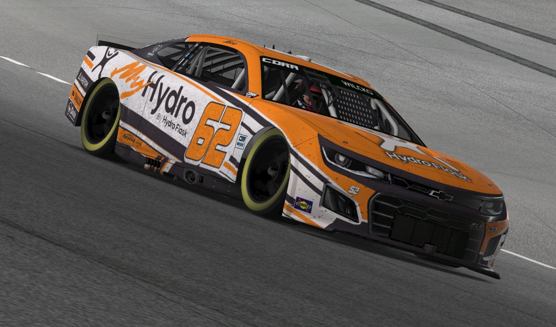GoBRM's tweet photo. We had a great run in tonight's @RACECDRA event at Las Vegas.  Drove through the field a few times in our #62 MyHydro by @HydroFlask car to finish in 6th place. Need a gift for Father's day? You can't go wrong with a HydroFlask!!! #HeyLetsGo https://t.co/bnWhETs12o