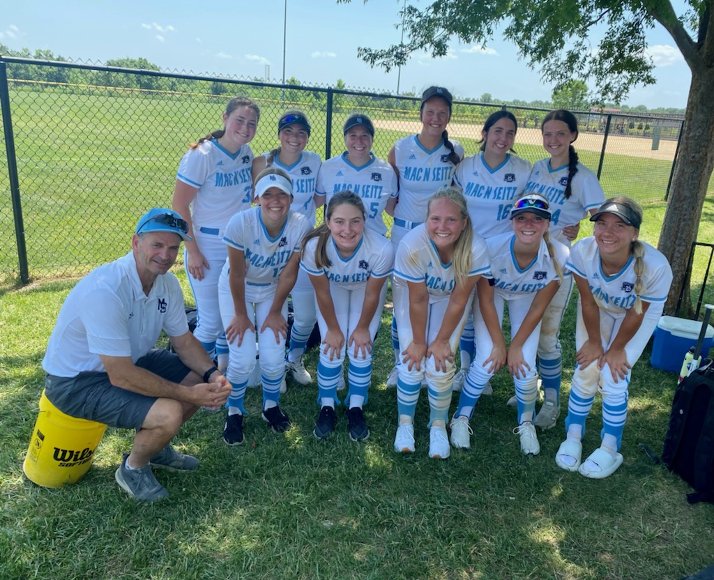 The ladies braved the heat and came away with 2 wins today. 3-1 in pool so far. Last pool game at 8am tomorrow.
