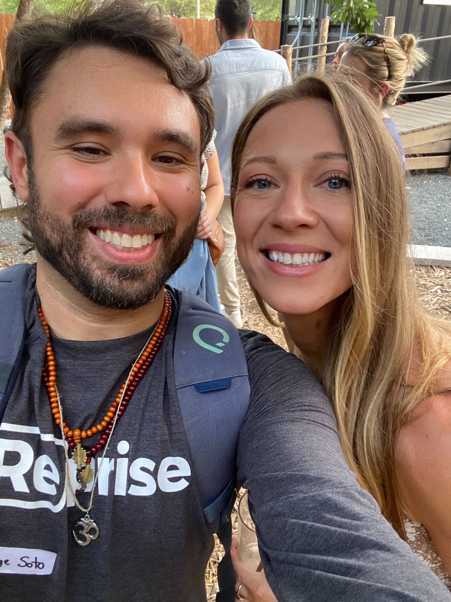 startupjorge's tweet photo. ⚡️ JB Sales does it again in Austin!

It was awesome to see so many revenue leaders coming out yesterday! The SaaS ecosystem in Austin is strong!!! 💪🏾 💪🏾 💪🏾

@GetReprise was thrilled to sponsor w/ @Salesloft, @Proposify, @ZoomInfo, @chilipiper , @vidyard, @DoolyHQ, @AmbitionSales https://t.co/PIPUwoh7S1