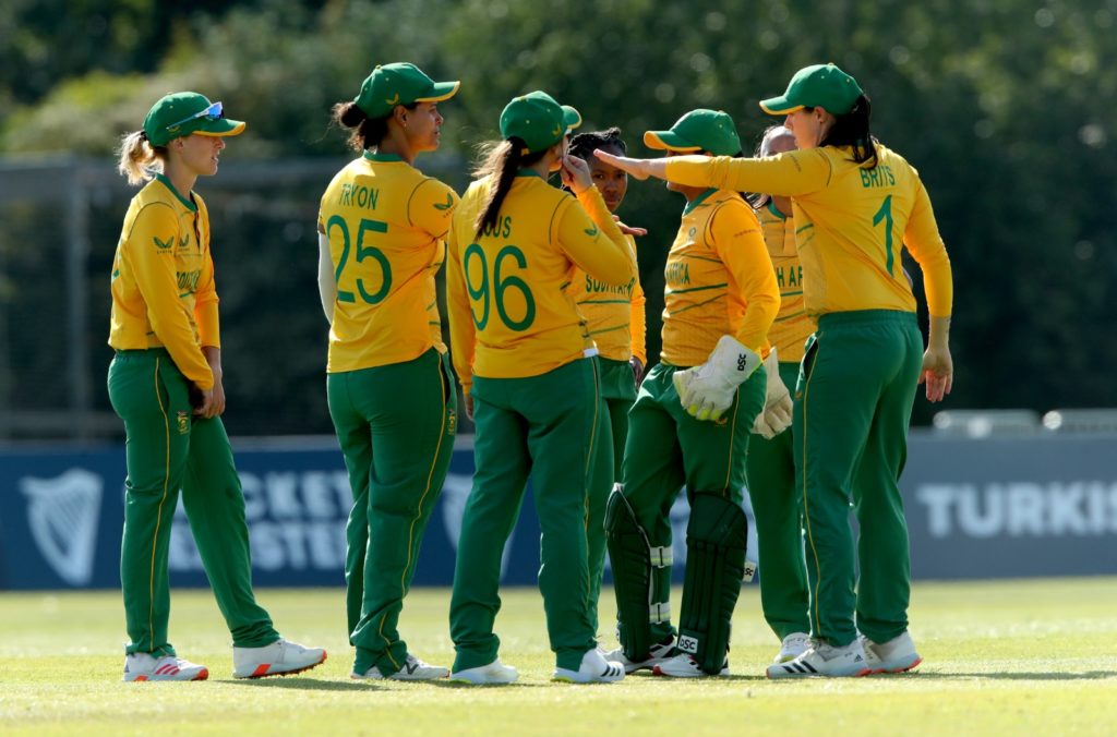 cricexec's tweet photo. .@OfficialCSA🇿🇦 confirm #MomentumProteas squad for Test and ODI series vs England🏴󠁧󠁢󠁥󠁮󠁧󠁿

➡️https://t.co/Wzo6NfyhKb

@ECB_cricket @englandcricket @hiltonmoreeng78 @lara_goodall_ @tumisekhukhune1 @DaneyvanNiekerk @Clinton_DuPreez #CricketSA #CSAnews #AlwaysRising #BePartOfTheForce https://t.co/BbRsJ47Kkz