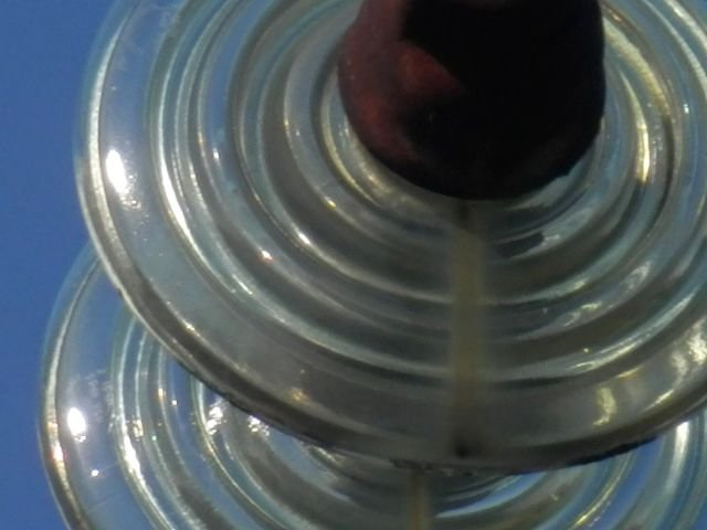 exxxsisst's tweet photo. I like glass insulator discs. When I took these, there was a bird singing loudly. #glassinsulators
#powergridcomponents #electricpower https://t.co/d6Zk31xnB1