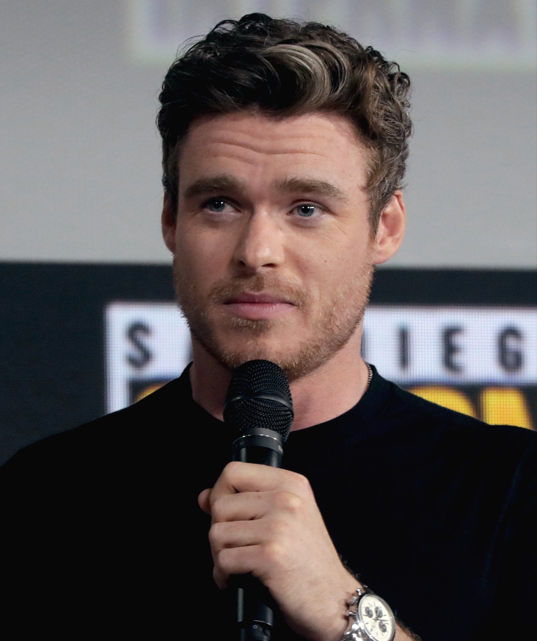 Happy Birthday to the Wonderful Richard Madden!    