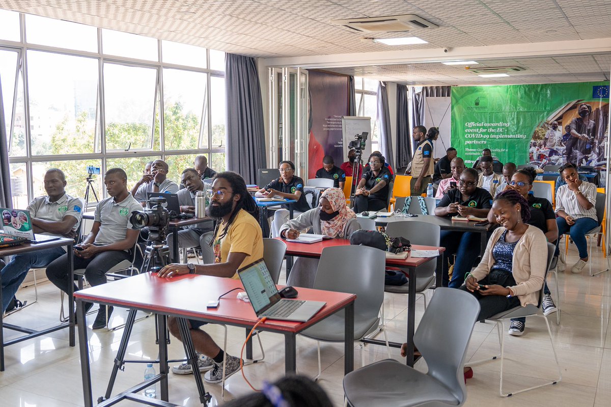 RadaRubangira's tweet photo. Yesterday  I pitched the @RadaWallet App @YUTO innovation challenge and we won a micro grant of 12million UGX from European Union and Agahkan foundation in the Covid-19 recovery for youth entrepreneurs in tourism. @RadaSafaris1 https://t.co/2Kw74rQTsw