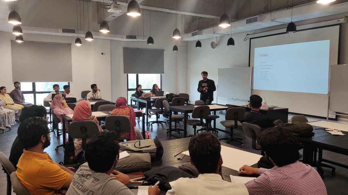 osama_sana's tweet photo. Saving our cities!!! Day 2!!! Hackathon!!! #savingourcities #design #Data #DataScience https://t.co/QFEPSjltIo