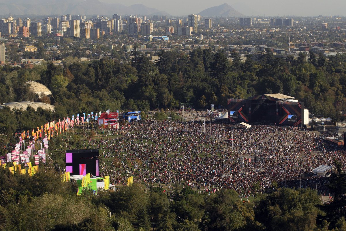 The Away From Home Festival 🇨🇱 tweet media