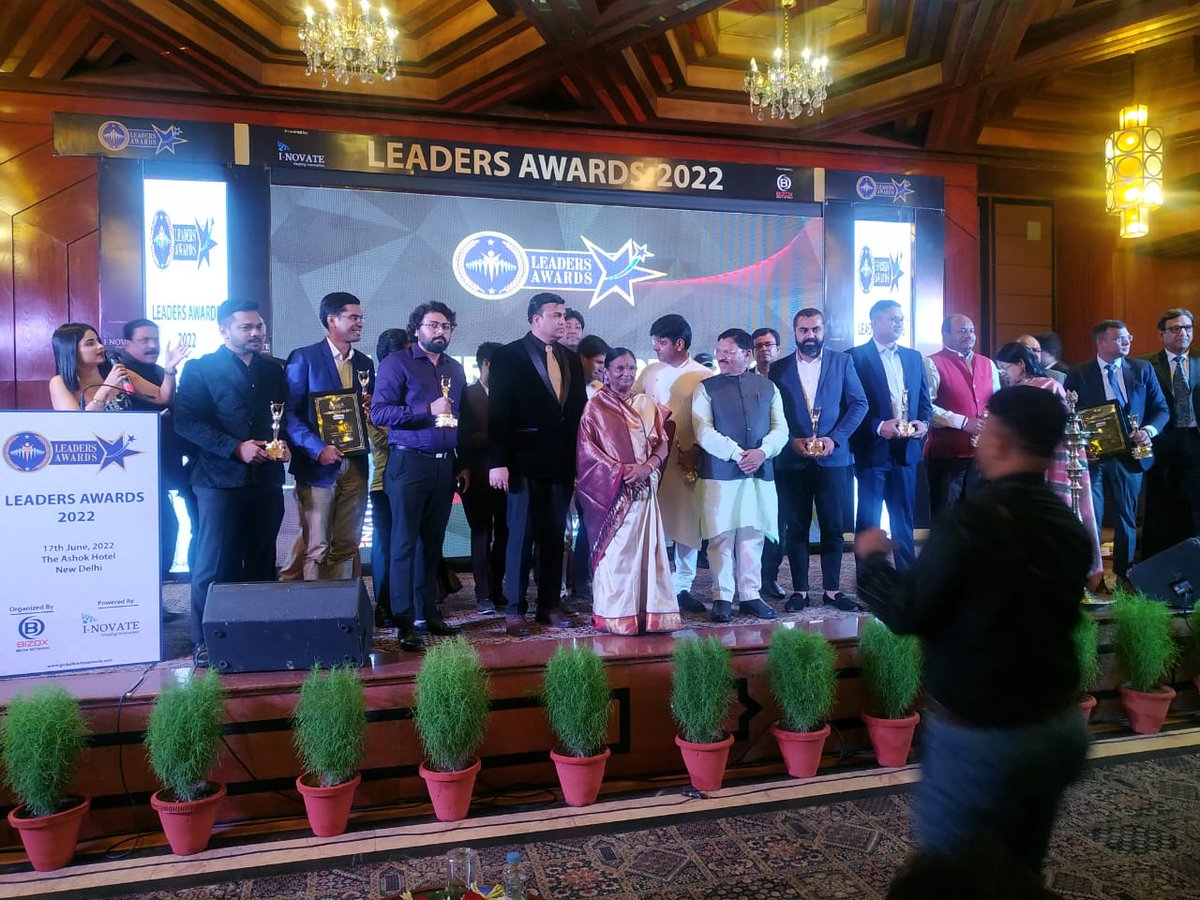 Half_Circles_IN's tweet image. It’s indeed a moment of pride and honour for team Half Circles that our Founder &amp;amp; CEO @snikhil_social has been awarded LEADERS AWARDS 2022 by Smt. @RamaDeviBJP, Honorable Member of Parliament, in New Delhi.