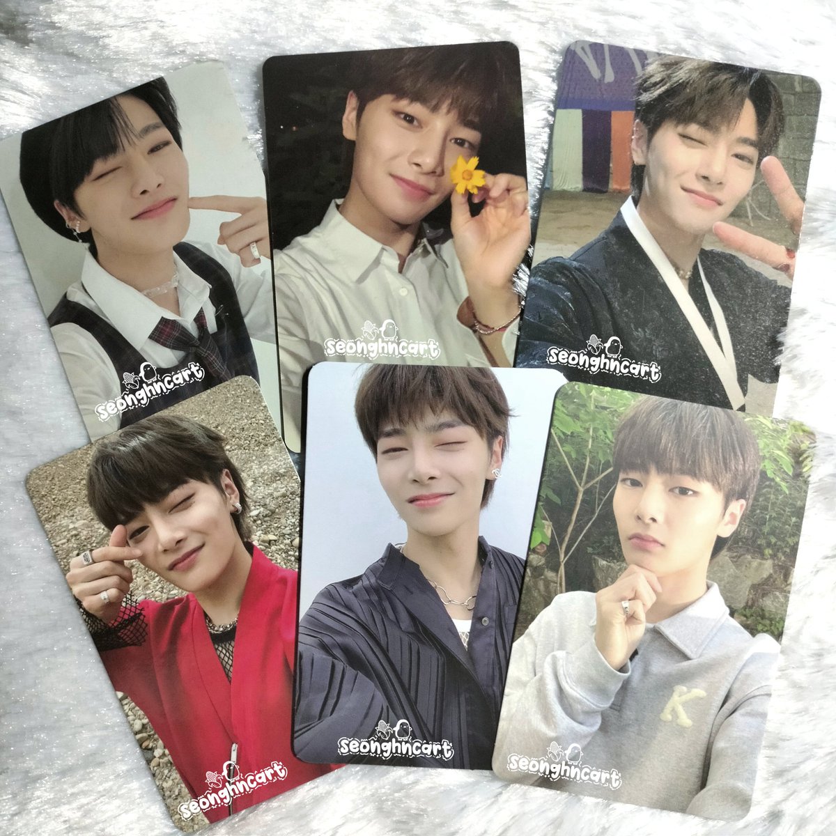 seonghncart's tweet photo. wts lfb [ #crixells ] 

— 75ea ! 
— w/ free mini care package 
— payo / 1 week ( w dp )
— selling as set , no tingi 

wts lfb skz i.n ayen pc ph https://t.co/7NPI089IYH