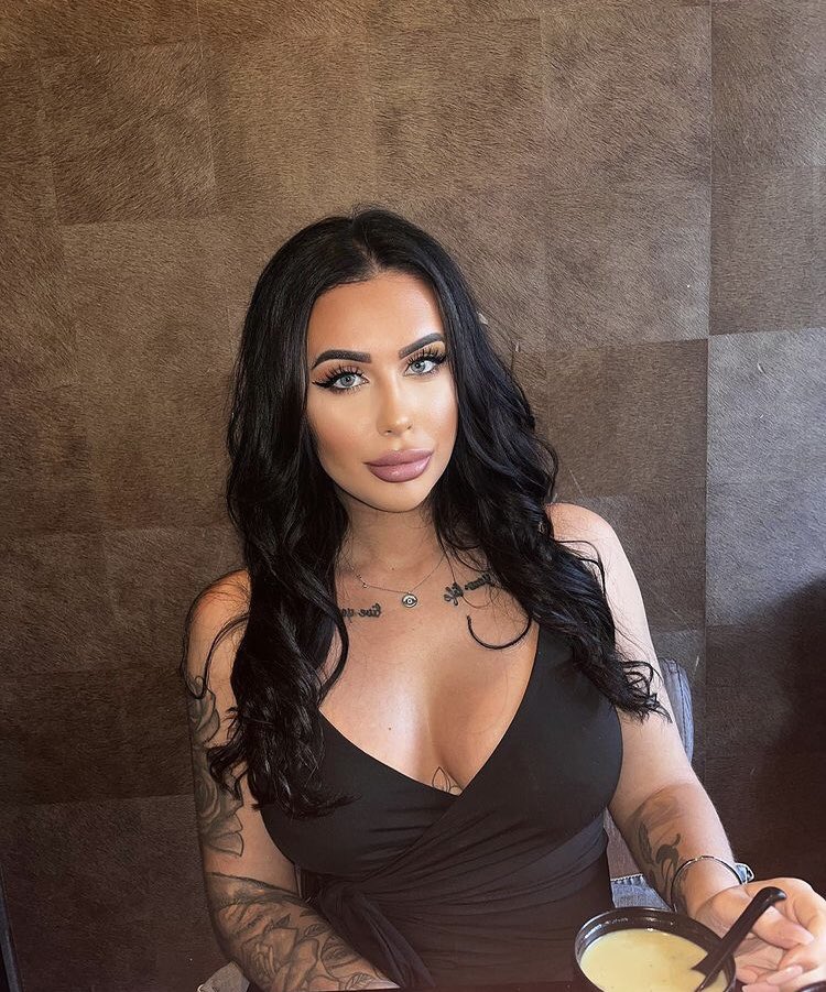 Iemand zin om wat te doen vandaag stuur me maar een berichtje ☺️✌🏽