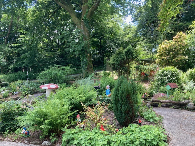 The_pixieland's tweet photo. The gorgeous sunshine over the past week has been wonderful for the garden! Enjoy a stroll around the garden with an ice-cream, coffee or tea in hand. We look forward to welcoming you. #Pixieland #Dartmoor #Devon #Pixies #Gnomes #Flowers #birds #nature https://t.co/XspK5hVIsx