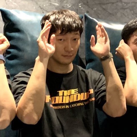 ff44127928's tweet photo. 40개월 손석구 https://t.co/LUcRMGDqch