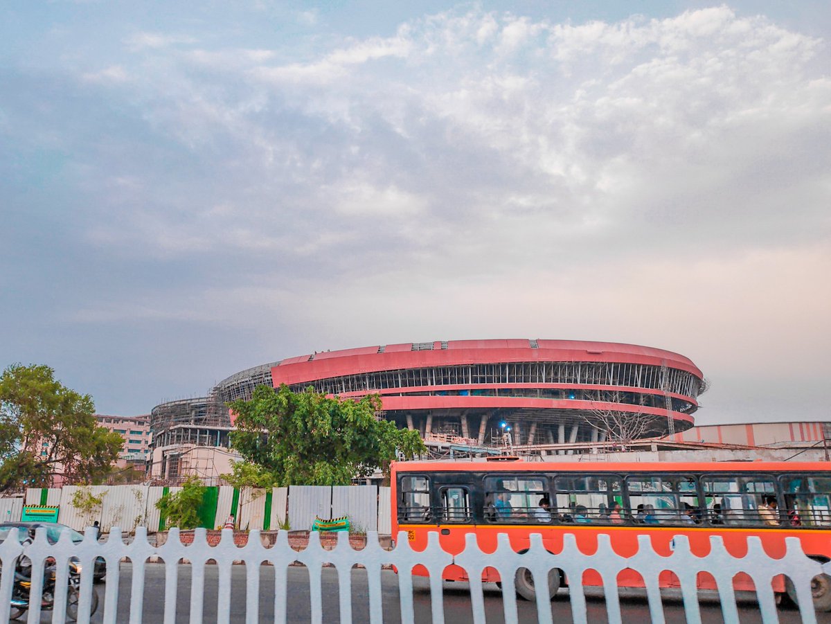 vishal_psd's tweet photo. Pragati Maidan Redevelopment Project, Delhi 
Update: 17 June 2022
#pragatimaidan #infrastructure #conventioncentre 

@cbdhage @Sahilinfra2 @Ash18537355 @marinebharat https://t.co/eN6rYPXmne