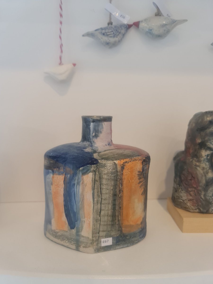 TheSussexGuild's tweet photo. Come and meet jess  today at the Sussex guild shop in lewes and her wonderful  ceramics work .

#ceramics 
#clay
#eastsussex 
#lewes 
#shop
#art
#HandmadeHour 
#SaturdayVibes 
#SaturdayMorning 
#SmallBusinesses 
#galleryshop 
#craft https://t.co/sgkfF1Cm9C