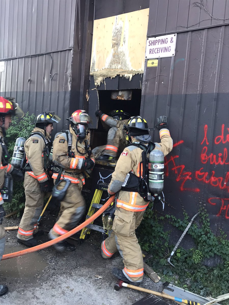 Hamilton Fire Department tweet media