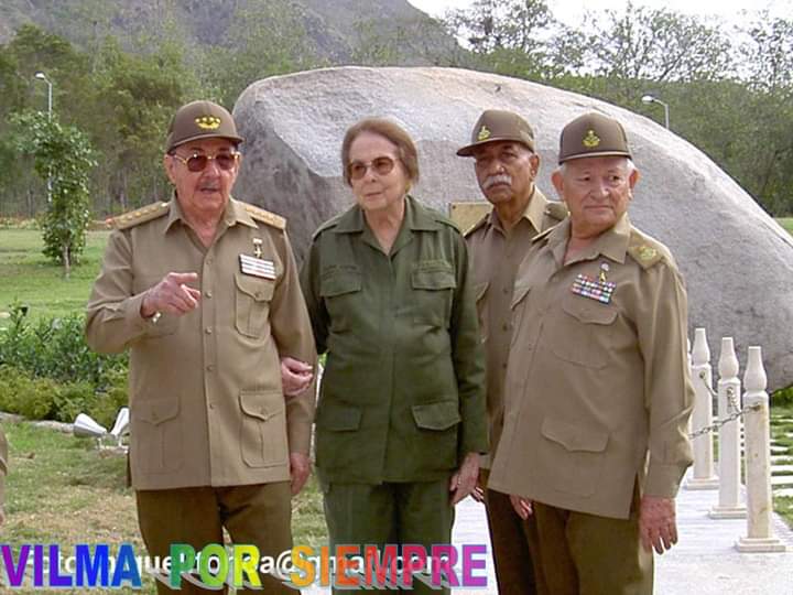 La vilma de Cuba.La Revolucionaria.ejemplo de mujer Cubana.#vilma.<a href="/KeylerING/">Keyler</a> .<a href="/Cubacooperabol2/">Brigada Médica 🇨🇺 Bolívar🇻🇪</a> .<a href="/PresidenciaCuba/">Presidencia Cuba 🇨🇺</a> .<a href="/AnayansyPR/">Anayansy</a> .<a href="/altunaga_perez/">Esthet Perez altunaga</a>