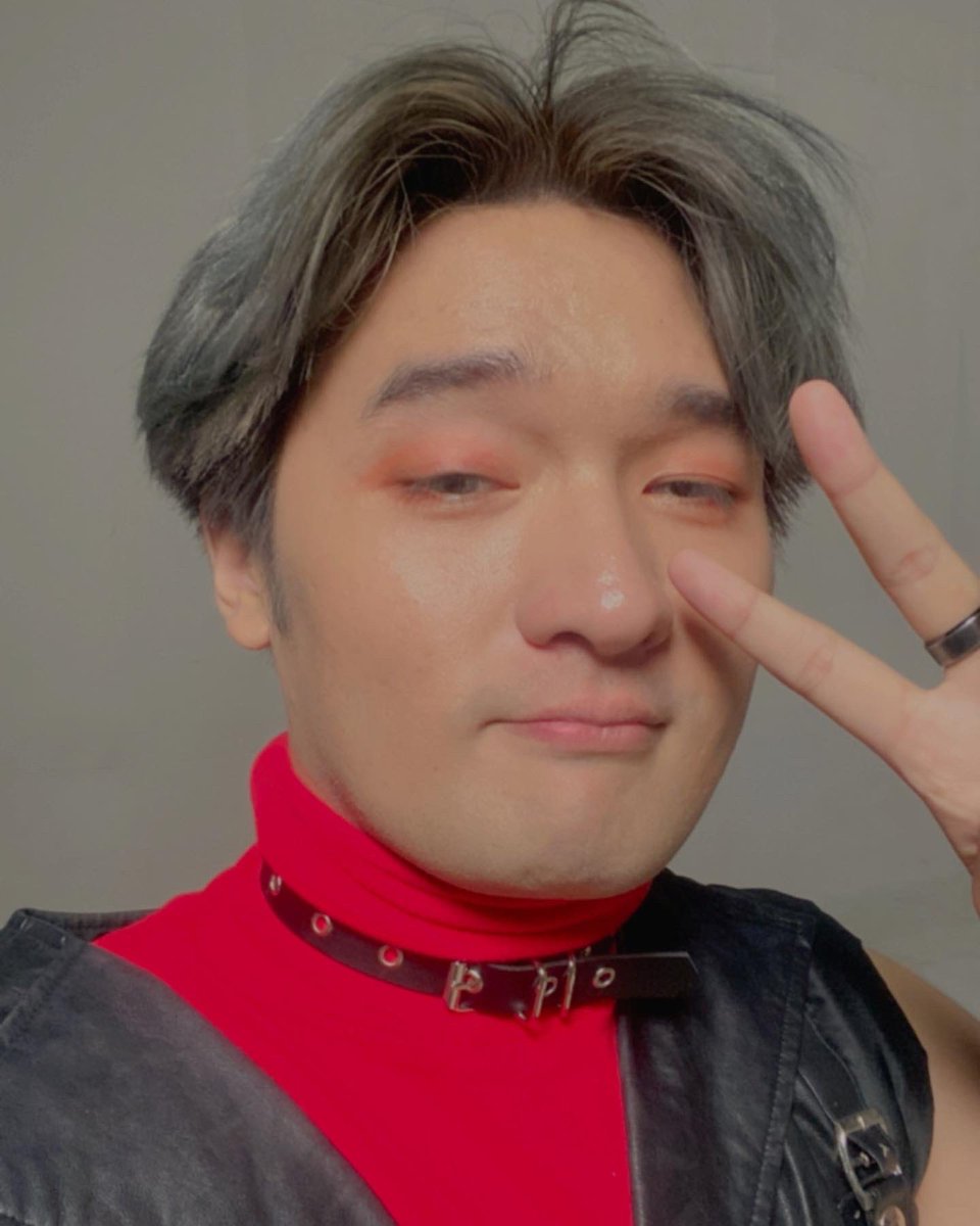 scsentertain's tweet photo. #YLL #YLL_NEVEL
#NEVEL Number One (Remix) out ,Please Share,Like, and comment 😍 https://t.co/LmnZTvb9sE
@official_nevel
#LIVEN #nevelnumberoneremix #nevelnumberone #ipop #boygroupindonesia #idol #inapop https://t.co/czrjAFgC2A