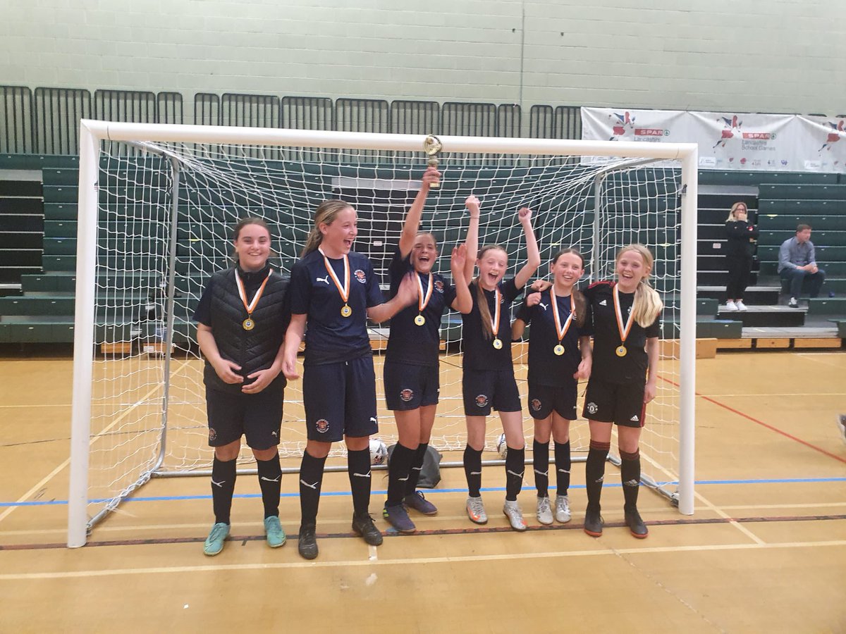 FyldCoastFutsal's tweet image. 🏆 𝙁𝙔 𝙁𝙐𝙏𝙎𝘼𝙇 𝙐12𝙨 𝘾𝙐𝙋 𝘾𝙊𝙈𝙋𝙀𝙏𝙄𝙏𝙄𝙊𝙉 

🌟 Finals Night 

ℂ𝕙𝕒𝕞𝕡𝕚𝕠𝕟𝕤 𝕃𝕖𝕒𝕘𝕦𝕖:
FY:Wizards 🥇 
Carlisle Futsal Club 🥈

𝔼𝕦𝕣𝕠𝕡𝕒 𝕃𝕖𝕒𝕘𝕦𝕖:
FY:Witches 🥇
Thornton Cleveleys Football Club🥈

👏🏽 well done to everyone involved 

#futsal4football