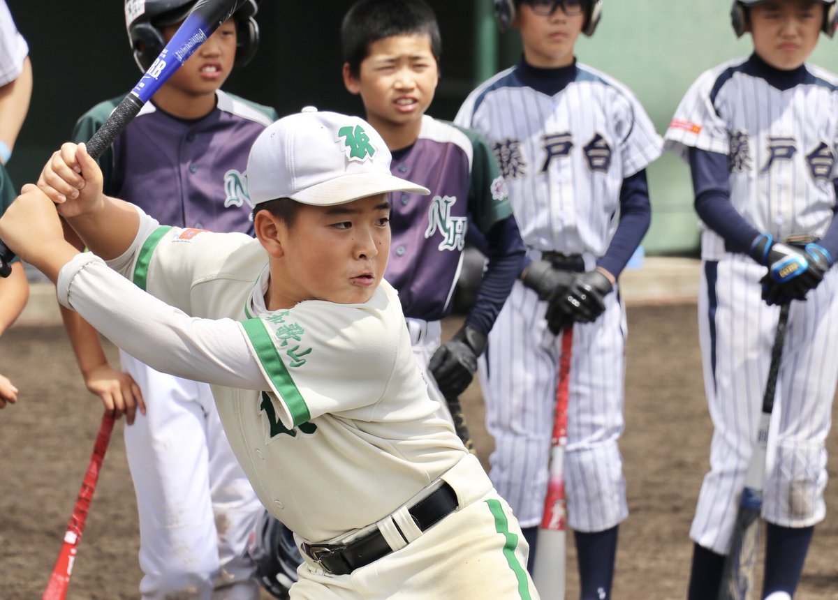 zennoh_sports's tweet photo. JA全農WCBF少年野球教室⚾️和歌山教室🍊 

バッティン���の基本を念頭に、ロングティー‼️みんな真剣な表情です✨😊

#野球 #少年野球 #野球教室 #WCBF #和歌山県 #和歌山市 #全農 #荒木大輔 #里崎智也 #今岡真訪 #鈴木尚広 #子どもたちの夢を応援 https://t.co/rSnwEikRB6