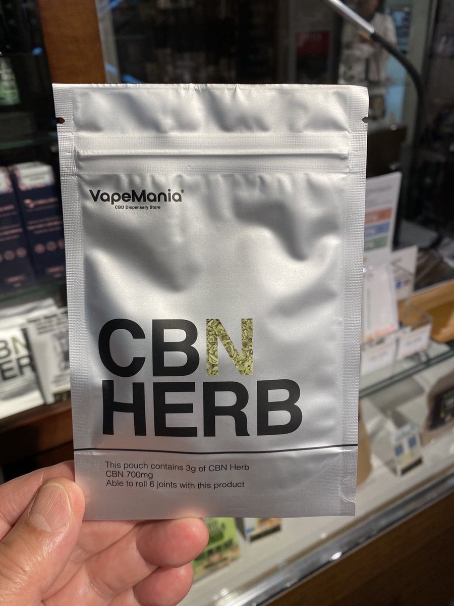 cbd_osaka's tweet photo. 今、最も人気のカンナビノイド成分CBNのハ－ブが遂に入荷しました!
石垣島のオ－ガニックモリンガを使い、CBN700mgを使用!内容量は3g¥6,900でジョイントが6本以上巻けます。
1本でCBN110mg強を一気に摂取できるので、どっしりしたチル体験を提供できます。
#cbn #cbd #大阪駅前第二ビル #cbdosaka https://t.co/JBCTep46QC