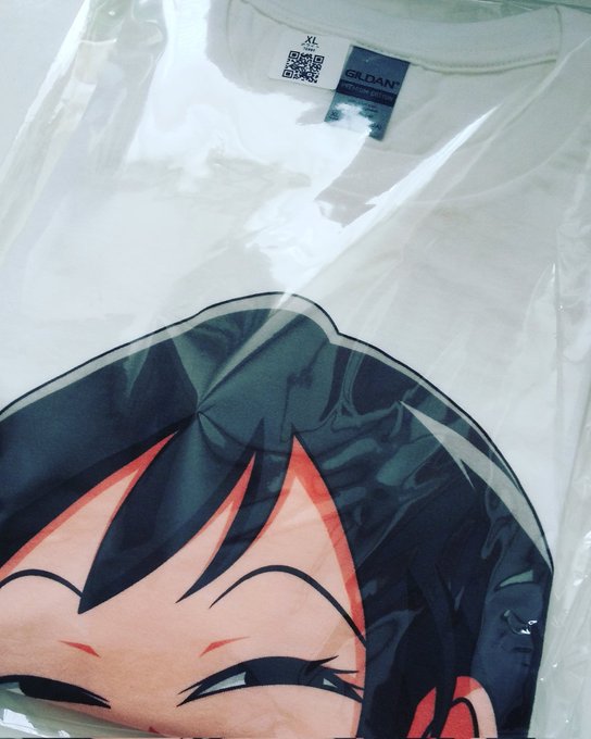 pixivfactoryで制作したみーちゃんTシャツが届いた!#NFT アートを作ろうと思ったけど、実用性のあるものを作りたかったのでオリジナルTシャツを作りましたシャツに独自のシリアルナンバーを記載し、「世界で1つだけ」という証明であるオリジナル証明書も作ったよ室内着として活用します! 
