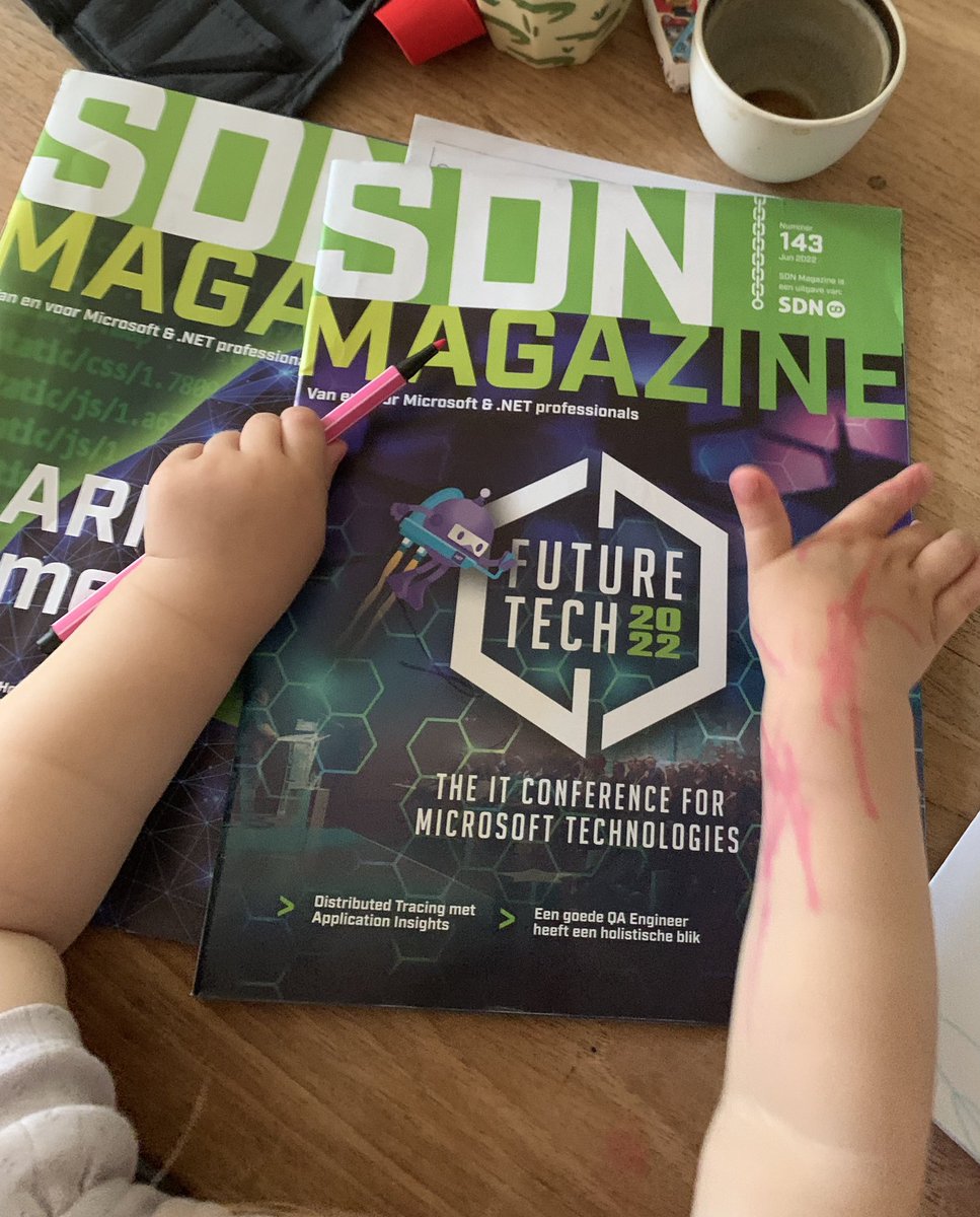 arnoldboersma's tweet photo. Trying to read the new @SDN_Community Magazine! https://t.co/1vtJxrf3c0