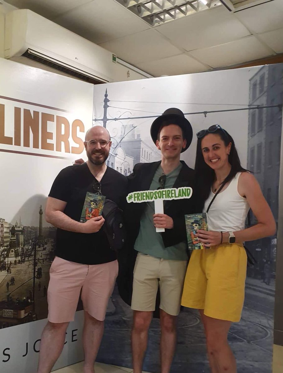 Great exhibition and activities today for #Bloomsday, thanks to the Friends of Ireland! 🇮🇪