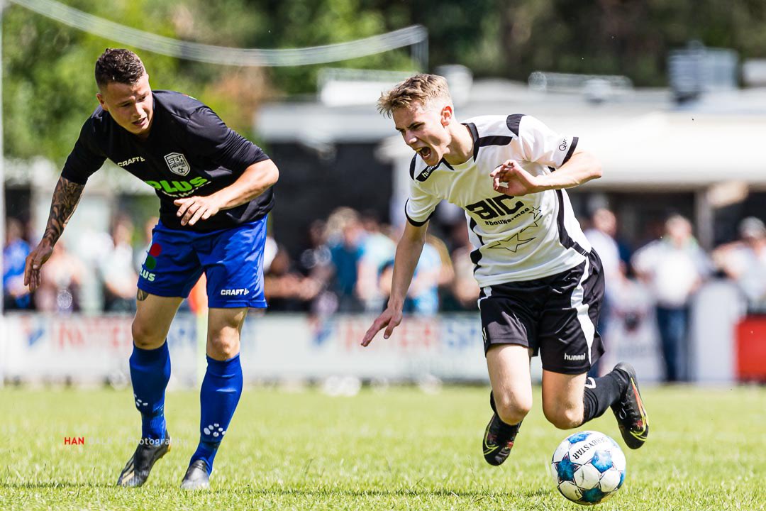 HÉ SCHEIDS!

Sportpark De Zanderij
Ermelo (Gld, NL)
EFC ‘58