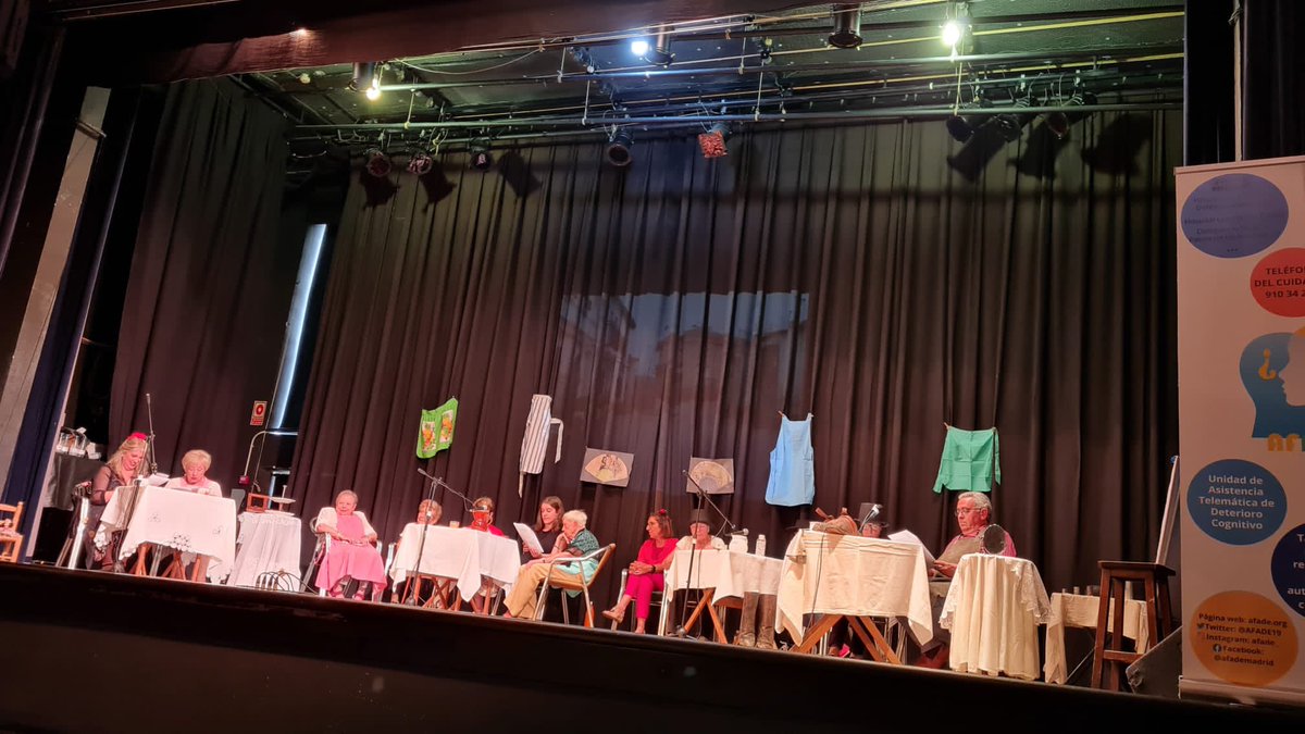 AFADE19's tweet photo. Una tarde inolvidable para todos los que formamos @AFADE19 Gracias al público asistente a la representación de la Zapatera Prodigiosa, que fue cómplice de los noveles actores que ayer fueron protagonistas de su propia ilusión por vivir aunque las enfermedades les acechen 👏👏 https://t.co/RZm8SB5Rsh