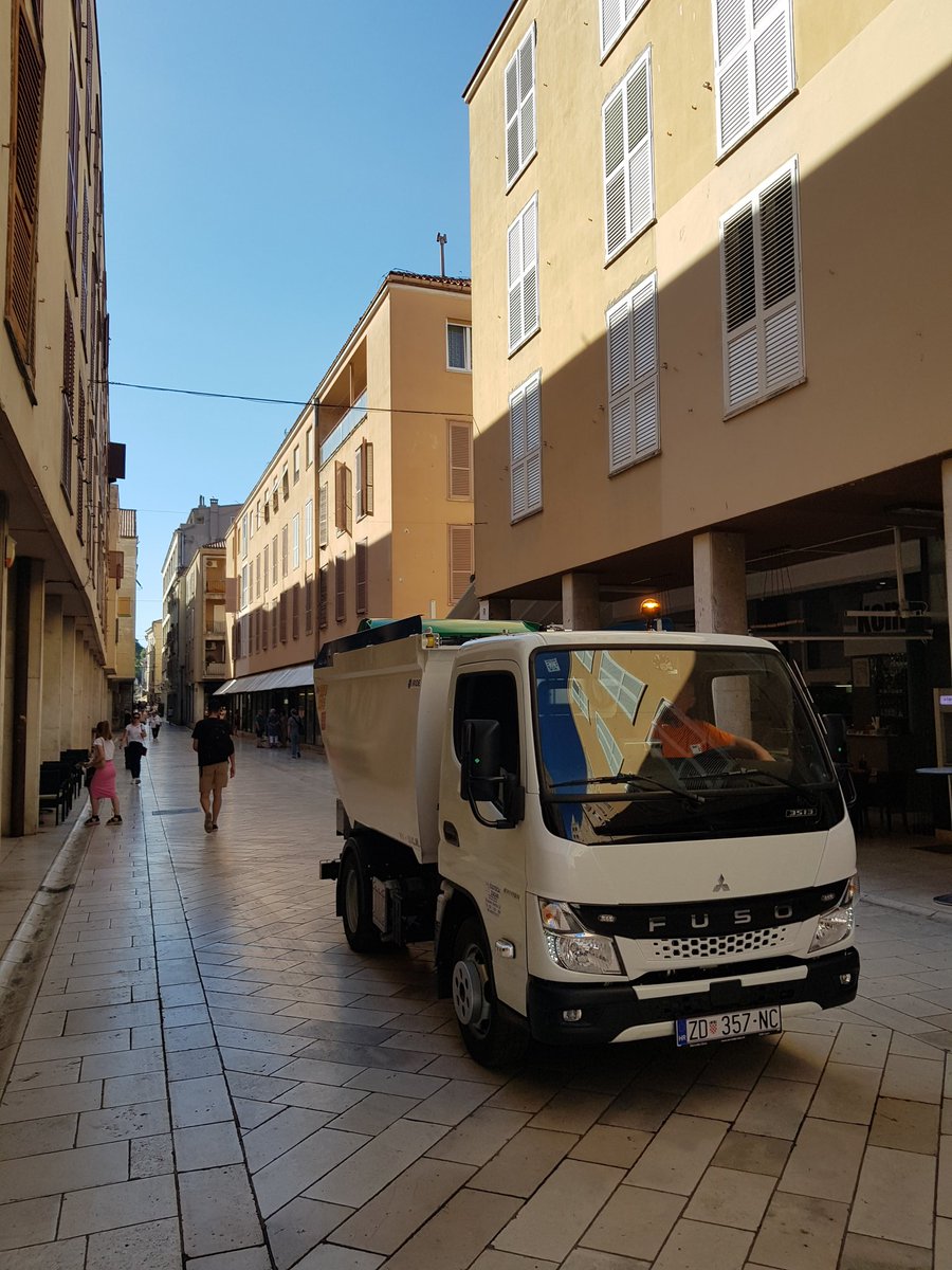 Andrew Cameron tweet media