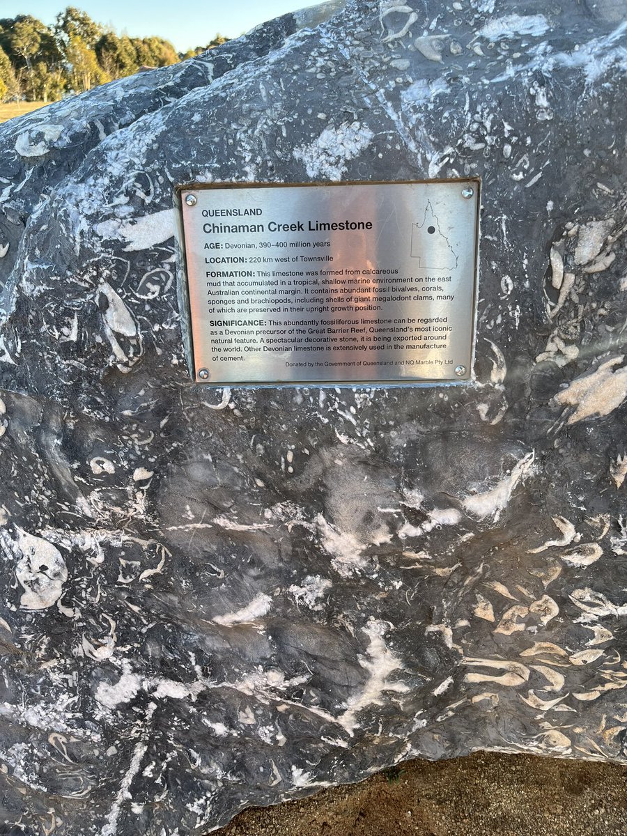 Geoceanic's tweet photo. Headed to the #NationalRockGarden in #Canberra today! There are boulders from each of the 8 states/territories. My favorite is the one from QLD. It’s also featured in the #SlabLab that I put together a few years back. https://t.co/xVlbTRYAEg https://t.co/ZpEZa2oaiJ