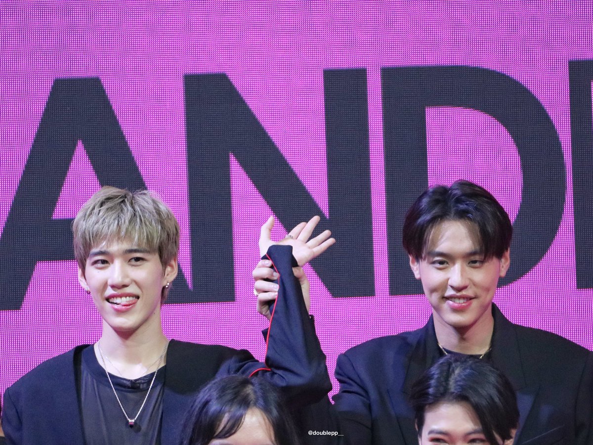 doublepp__'s tweet photo. หยอกกันเล้กน้อย💖🤲🏻 #EVEANDBOYxบิวกิ้นพีพี https://t.co/z2m4EZjZIJ
