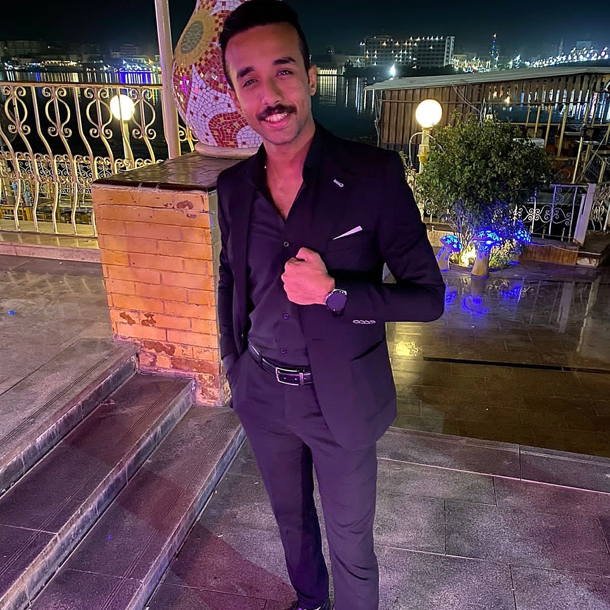 3bdel_M3ty's tweet photo. #man_in_black 🖤☕ https://t.co/Y9mw42zlV8
