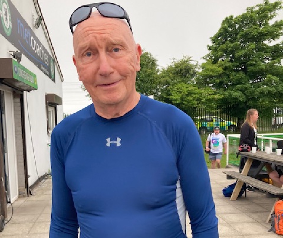 SBCC2022 Sartorial elegance at breakfast !! Great to see a Welsh Dragon T shirt from the last time we were in Wales in 2015.  Man in blue is Ian Beale, who has competed in every Charity Challenge we've had. What a veteran!👏 👏 👏 👏 👏