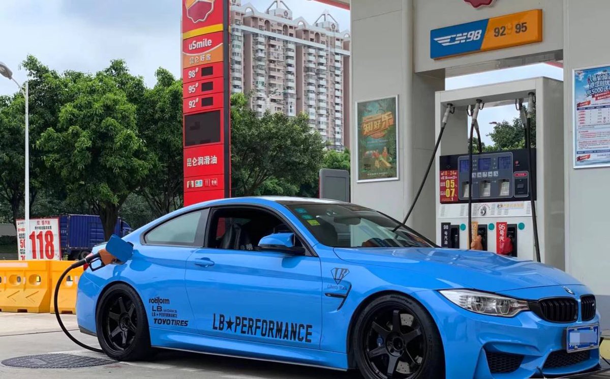 anansr555's tweet photo. Come to Zhang Xiaolan M4 handsome photo, come on, take a shower and become the most handsome car on the street!😜😜😜😘😘😘😘😘😘 https://t.co/GUvZEfqucj