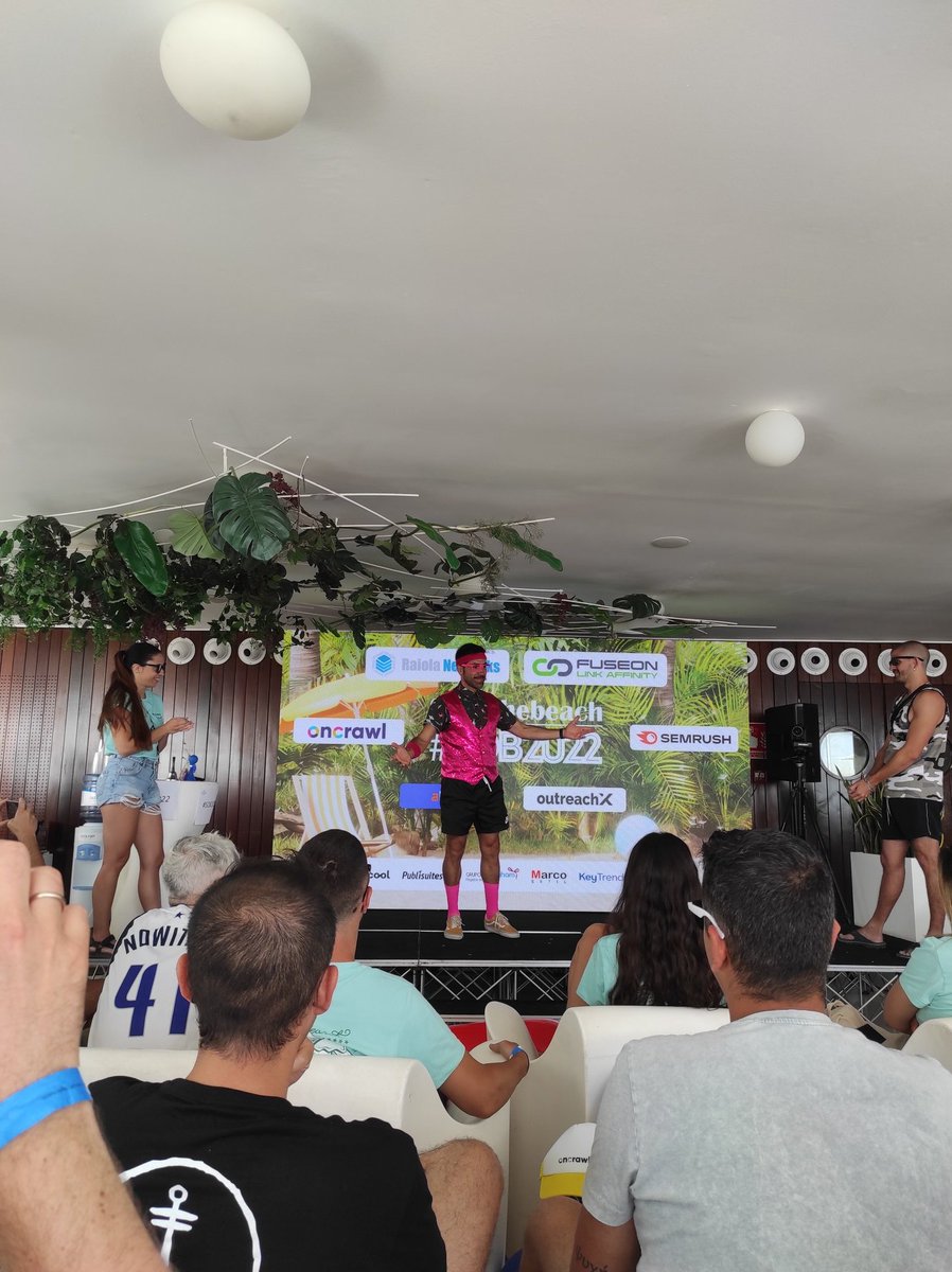 Cosas del #SOB2022 🎶Sueño contigo qué me has dado...🎶

 Yo vine a un congreso, de verdad...En serio, de verdad... 😂