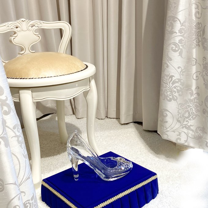 本当に履けるガラスの靴エマのtwitterイラスト検索結果