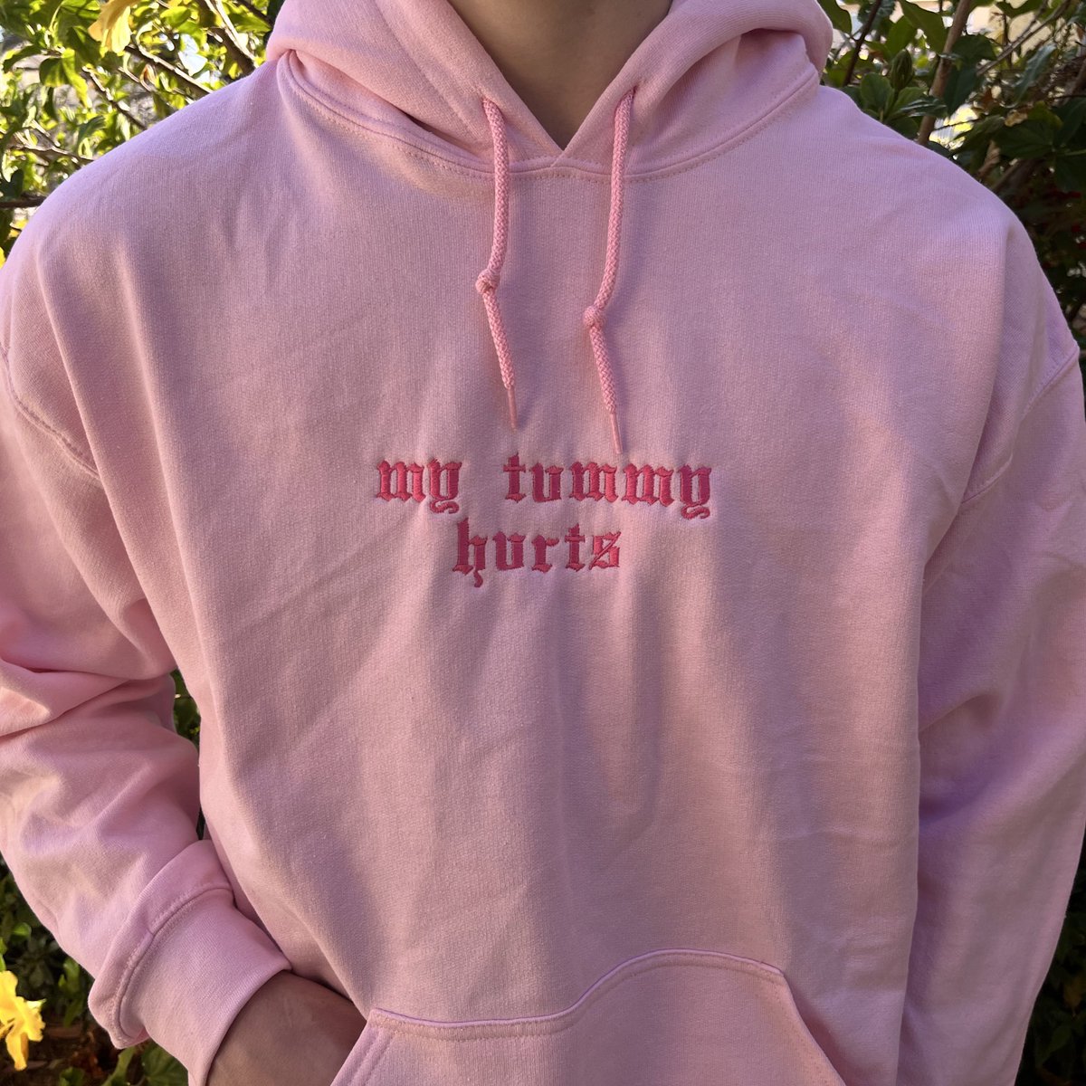 threadsbytie's tweet image. give!!away!!
-rt to enter
-must be following me
-reply with the last time ur tummy hurt