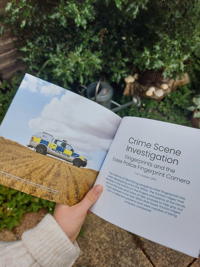 obphotography_'s tweet photo. Honoured to have my photograph in The Essex High Sherrifs' Fund Book. Thank you so much @NickAlston_cm1, and @EPRural for the oppourtunity to work together throughout my degree. https://t.co/A0ZxMRCAB3