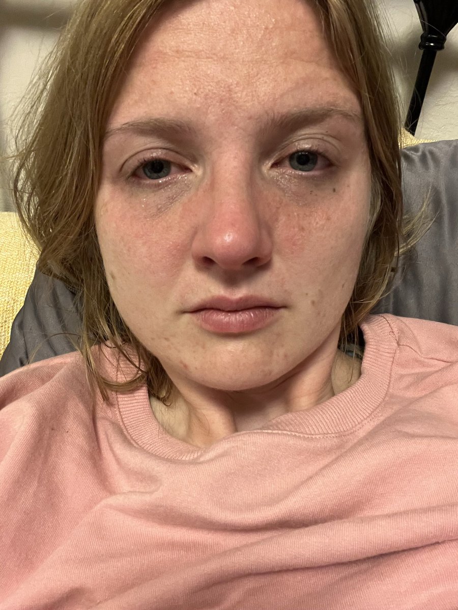 Charlie Smith tweet media