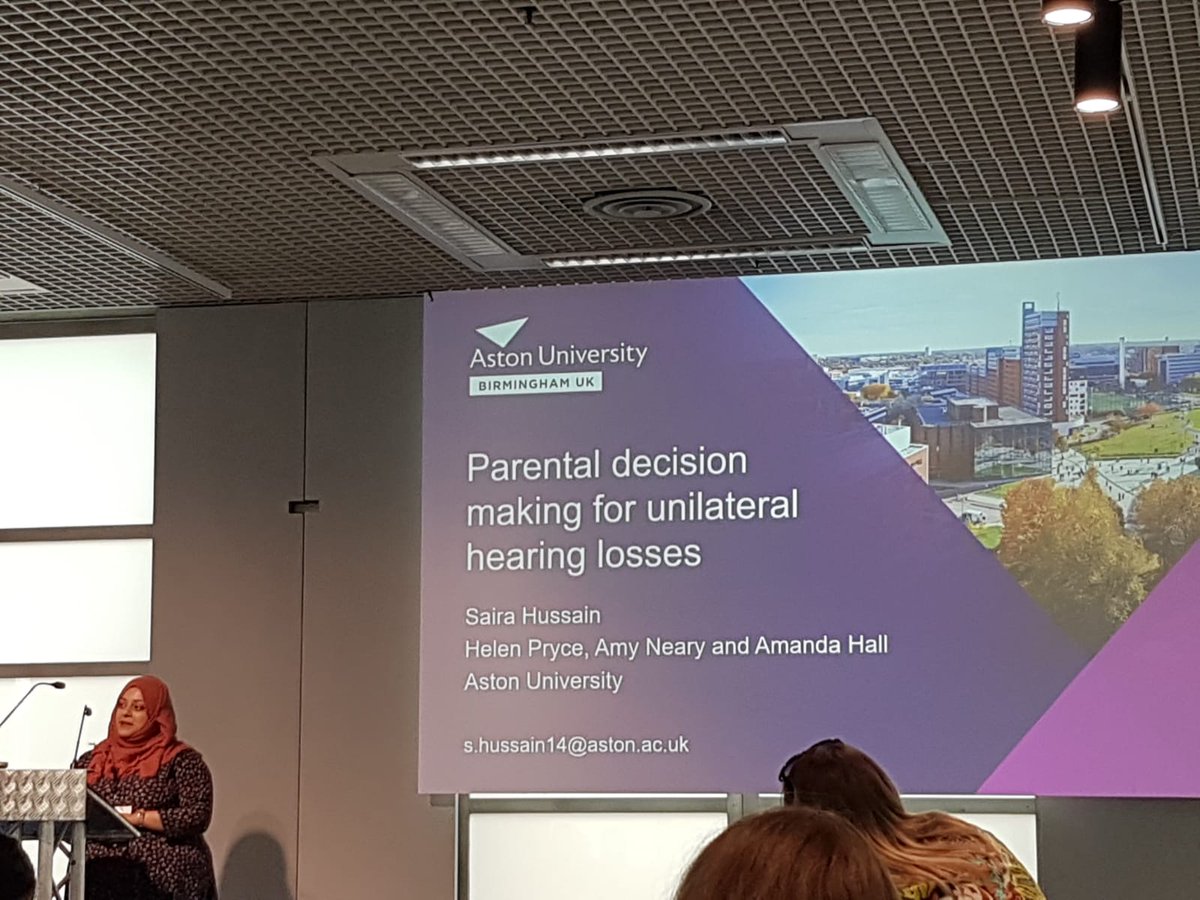 My 1st international conference at #HEAL2022! 😱 I got to share important findings from our research on parental decision making for unilateral #hearing loss. Thank you @BSAudiology1 @microtiaUK for funding this research! And my collabs @HallAmandJ, Amy and @@HelenPryce 🤩