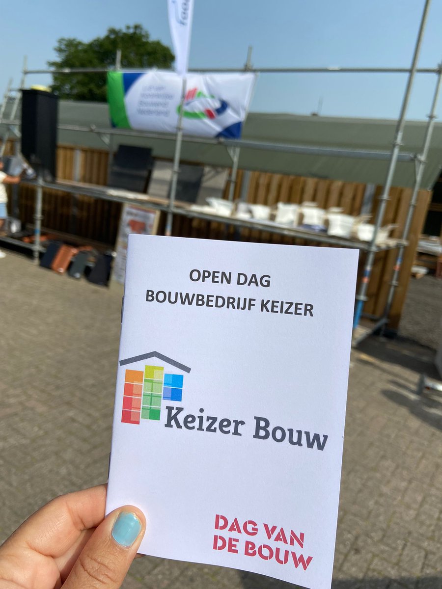 Open dag #KeizerBouw in Wapenveld.
Prachtig bedrijf, zelf een heuse looproute langs alle verbouwingen. Ze verbouwen letterlijk het hele dorp! #dagvandebouw #bouwendnederland <a href="/BouwendNL/">Koninklijke Bouwend Nederland</a>