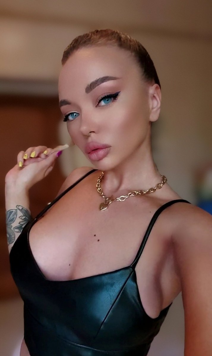 GM #NFTCommunity ☕️ 
Have a great weekend!