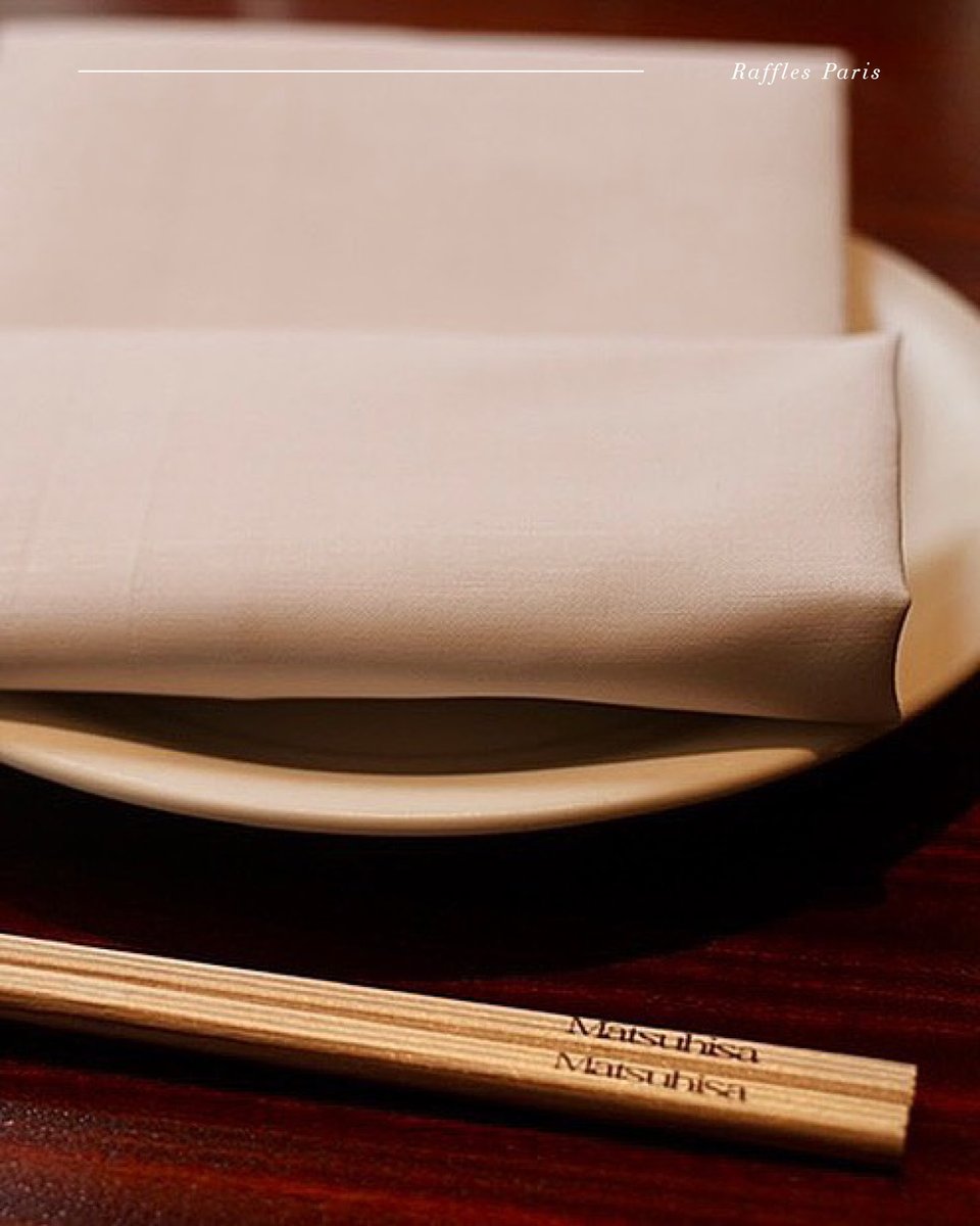 raffleshotels's tweet photo. It’s Chef’s choice at #MatsuhisaParis at #LeRoyalMonceau - Raffles Paris. Discover the new Omakase Bar Experience at the modern Japanese restaurant, featuring eight expertly imagined dishes.

#AtTheTableOf
#RafflesGastronomy
#RafflesParis #RoyalMonceau
#RafflesHotels https://t.co/EAxDrco5PU