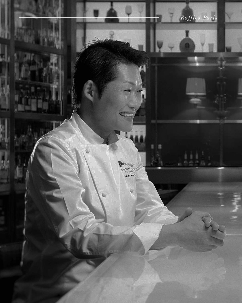 raffleshotels's tweet photo. It’s Chef’s choice at #MatsuhisaParis at #LeRoyalMonceau - Raffles Paris. Discover the new Omakase Bar Experience at the modern Japanese restaurant, featuring eight expertly imagined dishes.

#AtTheTableOf
#RafflesGastronomy
#RafflesParis #RoyalMonceau
#RafflesHotels https://t.co/EAxDrco5PU