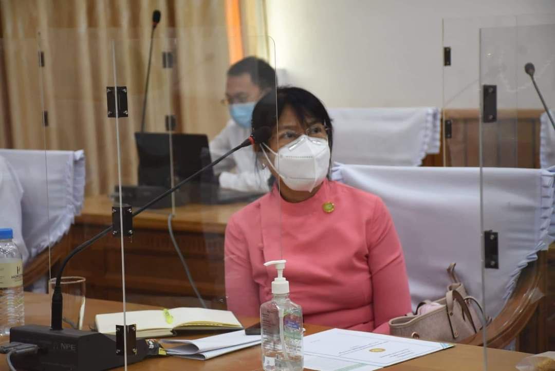 abks_26's tweet photo. It is reported that junta leaders’ relatives have been appointed to key senior positions of the Ministry of Health such as Deputy Director General,Director and Director General.Military backed doctors are also replaced in hospitals.#WhatsHappeningInMyanmar https://t.co/jC41UPguMQ