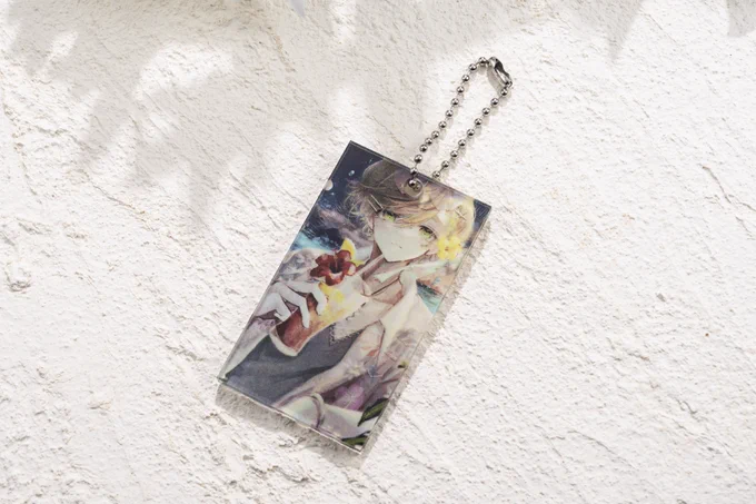 告知!
なんと今回オリラボマーケット様(@orilab_market )より人生初のグッズを作りました!✨

【6/24(金)】に販売を開始いたします!✨

同日にはサイン入りアクリルキーホルダーのプレゼントキャンペーンを行います😭🎁
誠に幸甚に存じます～!!(;▽;)
是非楽しみにお待ちください🙇⋱ 